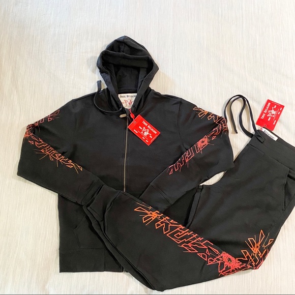 True Religion Broken True Sweatsuit - Picture 4 of 8